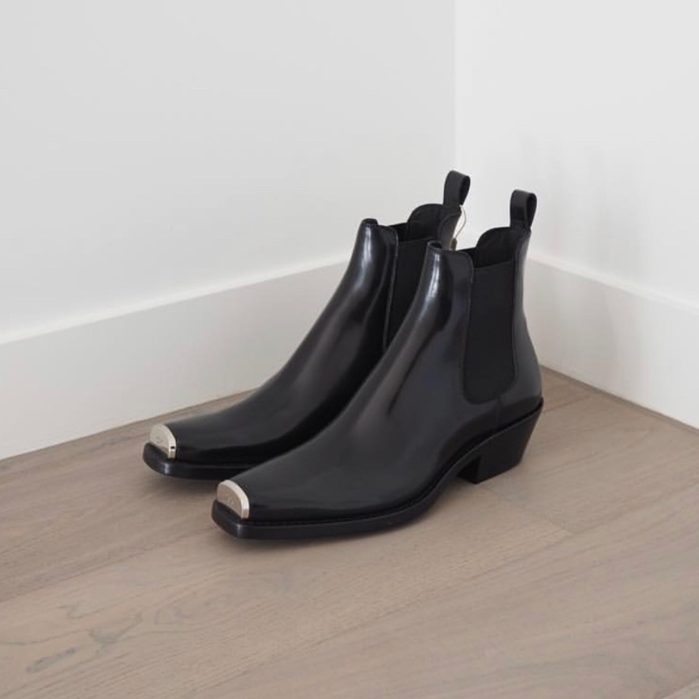ISO CK Claire western boots